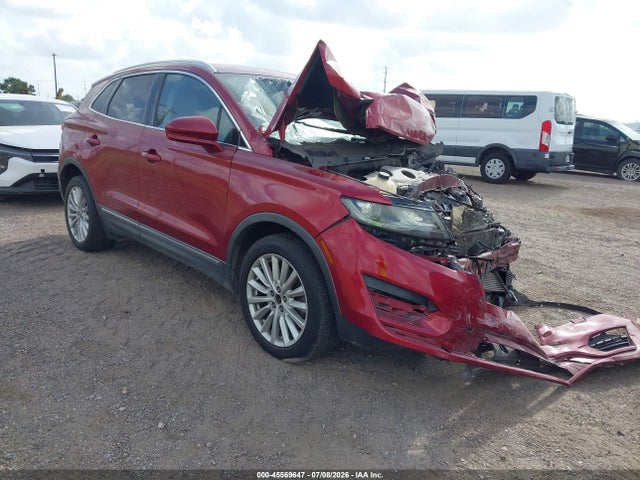 Продаж на аукціоні авто 2019 Lincoln Mkc Standard, vin: 5LMCJ1C96KUL22415, номер лоту: 45569647