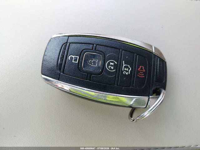 Продаж на аукціоні авто 2019 Lincoln Mkc Standard, vin: 5LMCJ1C96KUL22415, номер лоту: 45569647