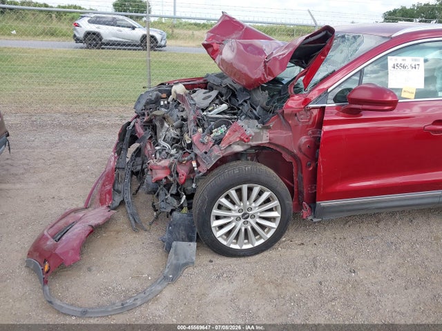Продаж на аукціоні авто 2019 Lincoln Mkc Standard, vin: 5LMCJ1C96KUL22415, номер лоту: 45569647