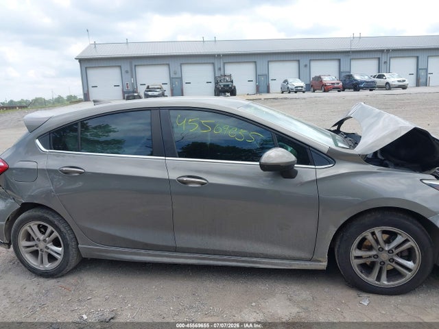 2018 Chevrolet Cruze Lt Auto მანქანა იყიდება აუქციონზე, vin: 3G1BE6SM2JS522371, აუქციონის ნომერი: 45569655