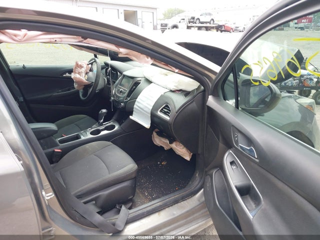 2018 Chevrolet Cruze Lt Auto მანქანა იყიდება აუქციონზე, vin: 3G1BE6SM2JS522371, აუქციონის ნომერი: 45569655
