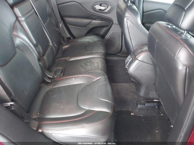 Продажа на аукционе авто 2016 Jeep Cherokee Trailhawk, vin: 1C4PJMBS1GW104585, номер лота: 45569668