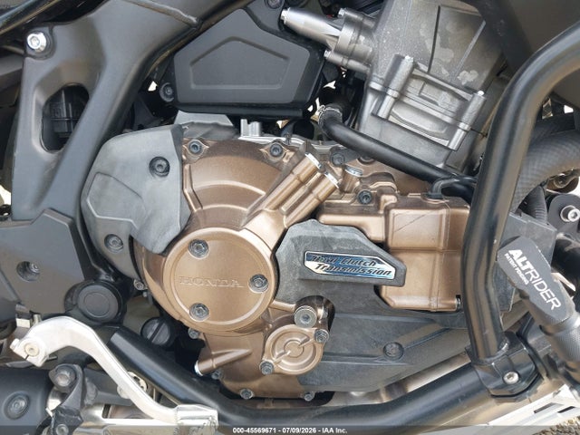Honda Crf1100 D4 2021 JH2SD1048MK100578 Image 8