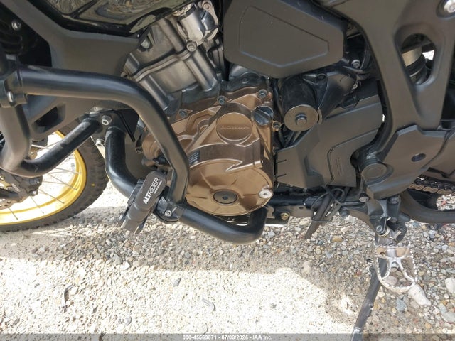 Honda Crf1100 D4 2021 JH2SD1048MK100578 Image 9