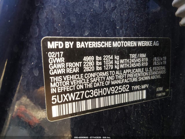 45569685 :رقم المزاد ، 5UXWZ7C36H0V92562 vin ، 2017 Bmw X3 Sdrive28i مزاد بيع