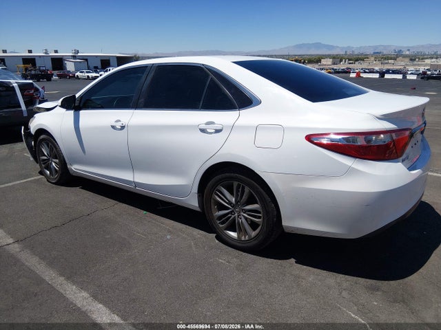 Toyota CAMRY SE 2015 4T1BF1FK7FU904155 Image 3