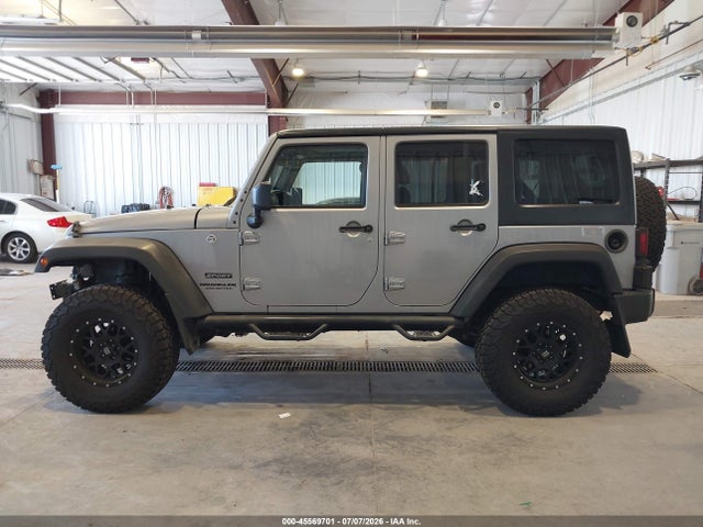 1C4BJWDG3GL109500 Jeep Wrangler Unlimited Sport