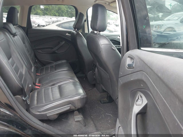 45569746 :رقم المزاد ، 1FMCU0HD9JUD36406 vin ، 2018 Ford Escape Sel مزاد بيع