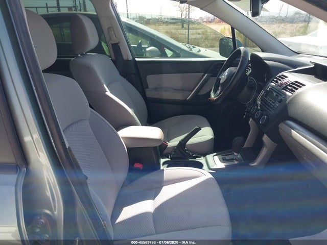 Subaru Forester 2.5i Premium 2015 JF2SJAFC5FH582377 Image 5