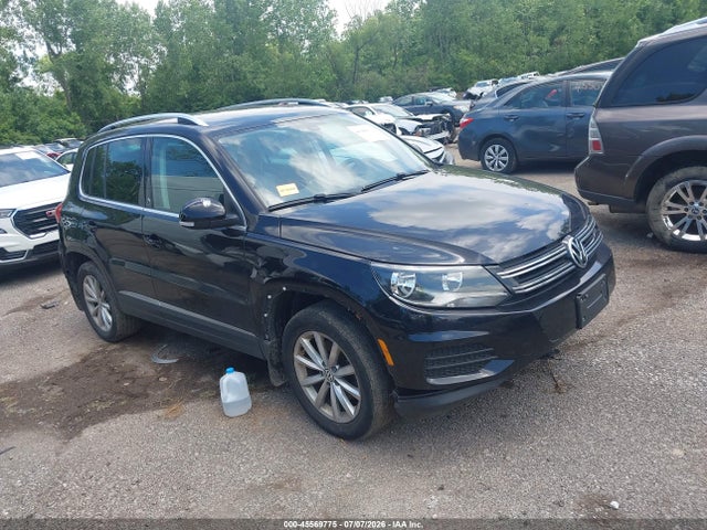Auction sale of the 2017 Volkswagen Tiguan 2.0t Wolfsburg Edition, vin: WVGSV7AXXHW513162, lot number: 45569775