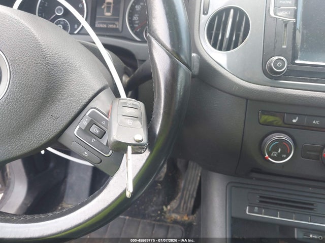 Aukcja sprzedaży 2017 Volkswagen Tiguan 2.0t Wolfsburg Edition, vin: WVGSV7AXXHW513162, numer aukcji: 45569775