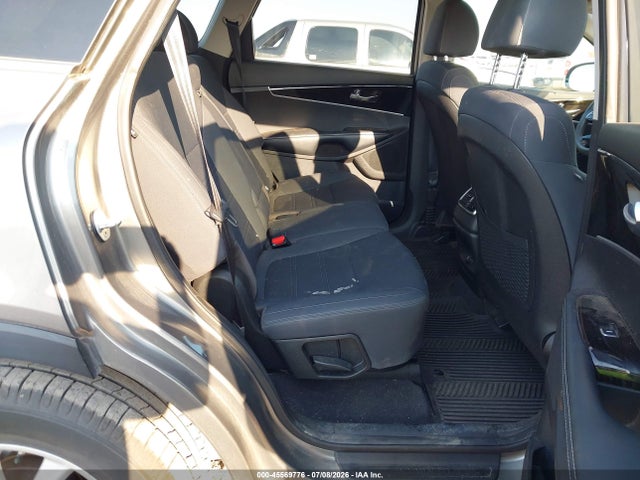 Продажа на аукционе авто 2019 Kia Sorento 2.4l L, vin: 5XYPG4A3XKG476442, номер лота: 45569776