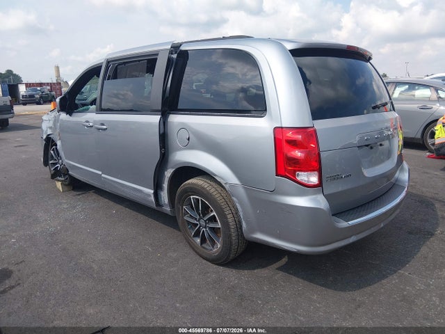 45569786 :رقم المزاد ، 2C4RDGEG9JR202935 vin ، 2018 Dodge Grand Caravan Gt مزاد بيع
