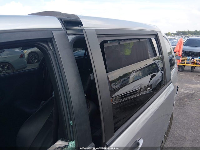 45569786 :رقم المزاد ، 2C4RDGEG9JR202935 vin ، 2018 Dodge Grand Caravan Gt مزاد بيع