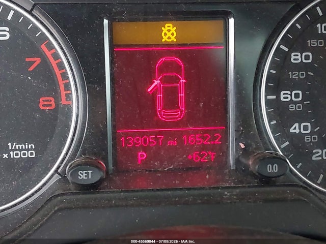 2010 Audi Q5 3.2 Premium მანქანა იყიდება აუქციონზე, vin: WA1LKAFP3AA044789, აუქციონის ნომერი: 45569844
