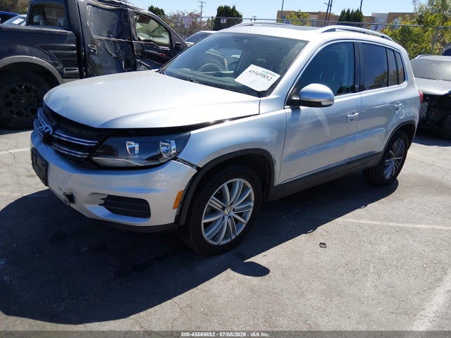 WVGRV7AX8HK002877 Volkswagen Tiguan 2.0t Wolfsburg Edition