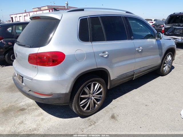 WVGRV7AX8HK002877 Volkswagen Tiguan 2.0t Wolfsburg Edition
