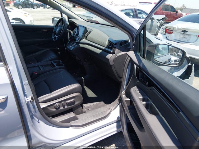 Honda Odyssey Touring 2024 5FNRL6H86RB018349 Image 5
