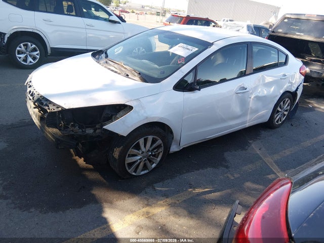 KIA FORTE LX 2014 KNAFX4A69E5228473 Image 2