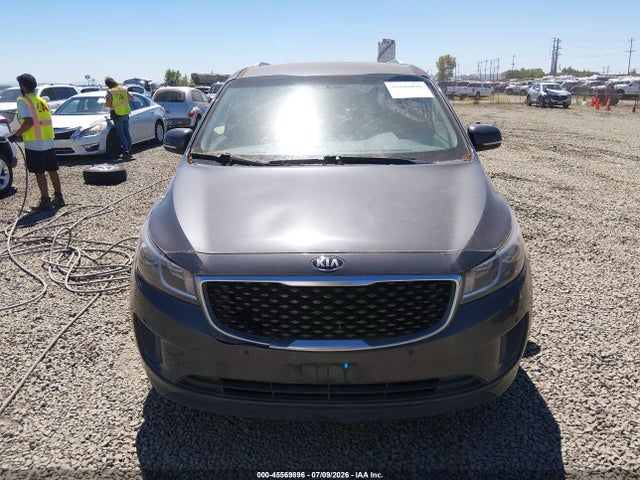KIA SEDONA LX 2017 KNDMB5C11H6339436 Image 12