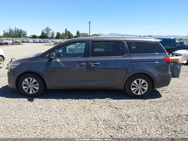 KIA SEDONA LX 2017 KNDMB5C11H6339436 Image 14