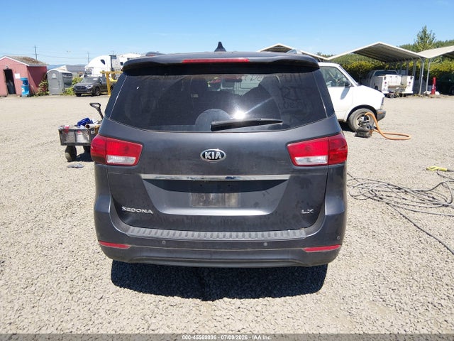 KIA SEDONA LX 2017 KNDMB5C11H6339436 Image 16