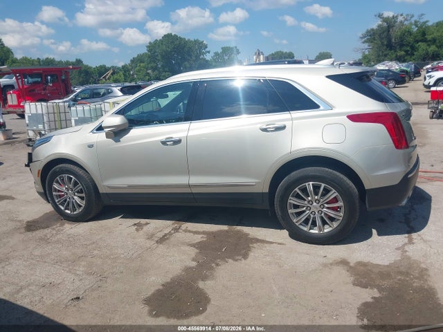 45569914 :رقم المزاد ، 1GYKNBRS8HZ210793 vin ، 2017 Cadillac Xt5 Luxury مزاد بيع