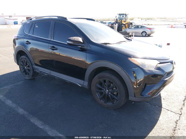2018 Toyota Rav4 Adventure მანქანა იყიდება აუქციონზე, vin: 2T3RFREV1JW762040, აუქციონის ნომერი: 45569925