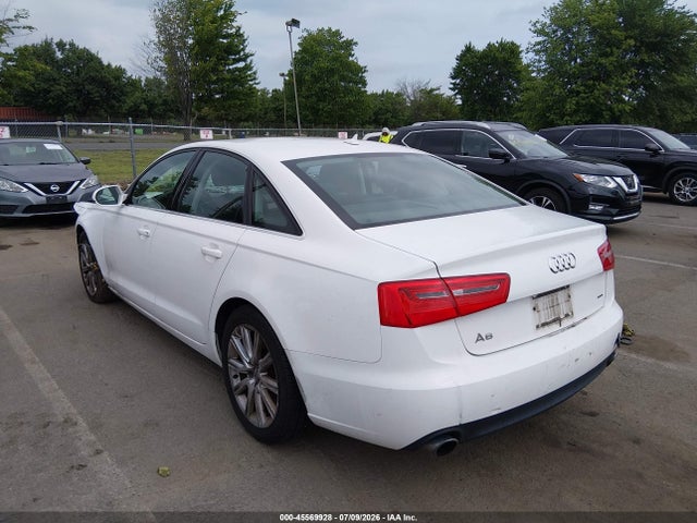 Продажа на аукционе авто 2015 Audi A6 2.0t Premium, vin: WAUFFAFC3FN032319, номер лота: 45569928