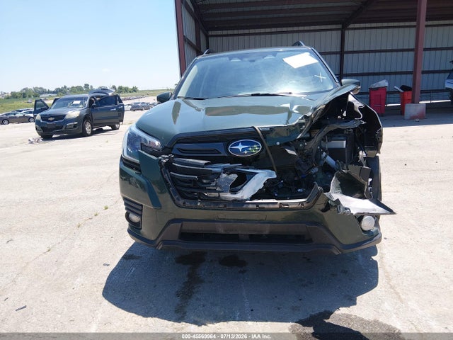 Продаж на аукціоні авто 2022 Subaru Forester Limited, vin: JF2SKANC2NH521923, номер лоту: 45569964