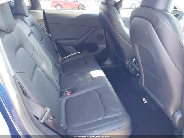 Tesla Model Y Long Range Dual Motor All-wheel Drive 2024 7SAYGDEE7RF007703 Image 8