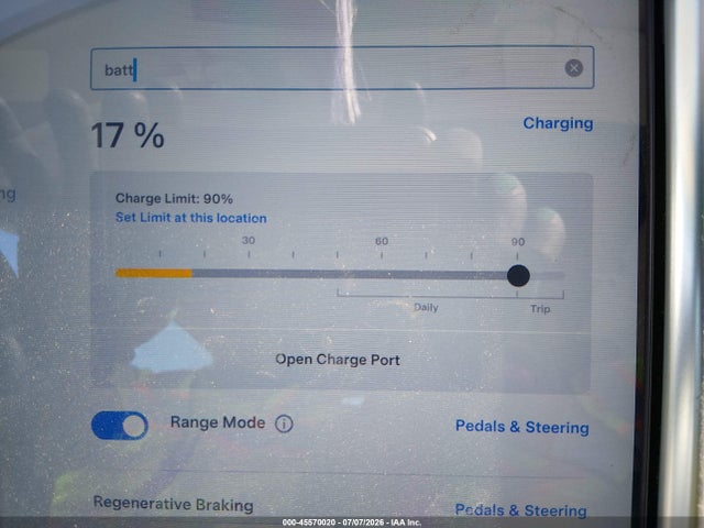 Tesla Model S 85d/p85d 2015 5YJSA1H47FF083990 Image 17