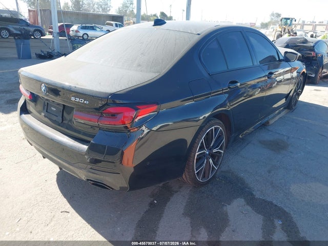 BMW 530e 2022 WBA13AG06NCH76498 Image 4