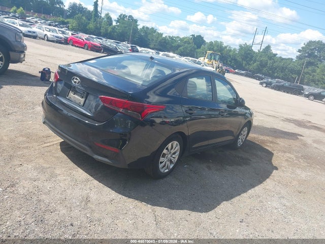 Hyundai ACCENT SE 2018 3KPC24A36JE013058 Image 4