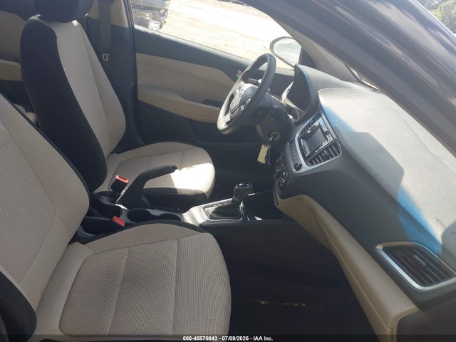 Hyundai ACCENT SE 2018 3KPC24A36JE013058 Image 5