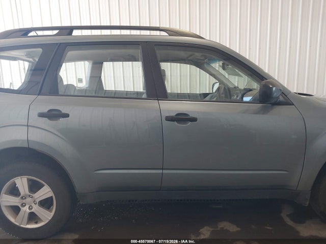45570067 :رقم المزاد ، JF2SHABC0DH426763 vin ، 2013 Subaru Forester 2.5x مزاد بيع