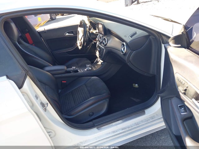WDDSJ5CB6EN072529 Mercedes-Benz Cla 45 Amg 4matic