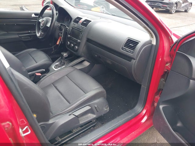 45570074 :رقم المزاد ، 3VWRZ7AJ3AM054322 vin ، 2010 Volkswagen Jetta Se مزاد بيع
