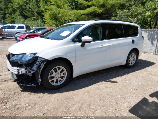 45570104 :رقم المزاد ، 2C4RC1DG2LR261281 vin ، 2020 Chrysler Voyager Lxi مزاد بيع