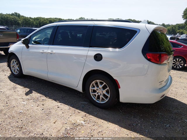 45570104 :رقم المزاد ، 2C4RC1DG2LR261281 vin ، 2020 Chrysler Voyager Lxi مزاد بيع