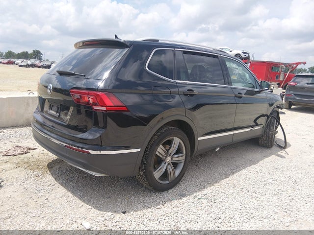 Auction sale of the 2020 Volkswagen Tiguan 2.0t Se/2.0t Se R-line Black/2.0t Sel, vin: 3VV3B7AX5LM011025, lot number: 45570105