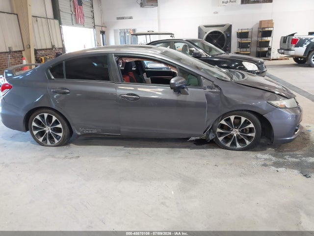 45570108 :رقم المزاد ، 2HGFB6E52FH702855 vin ، 2015 Honda Civic Si مزاد بيع