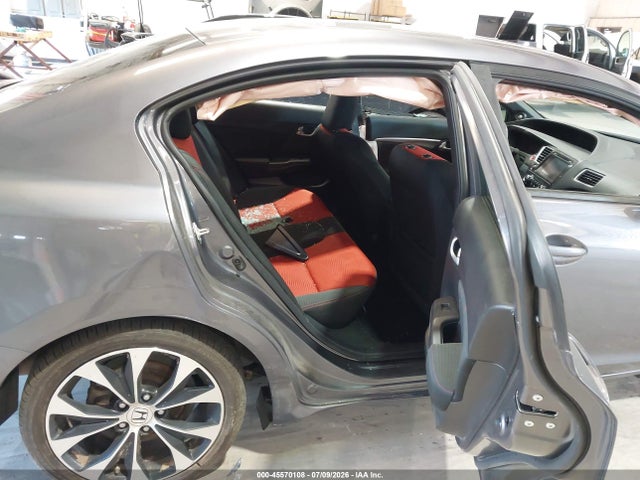 45570108 :رقم المزاد ، 2HGFB6E52FH702855 vin ، 2015 Honda Civic Si مزاد بيع