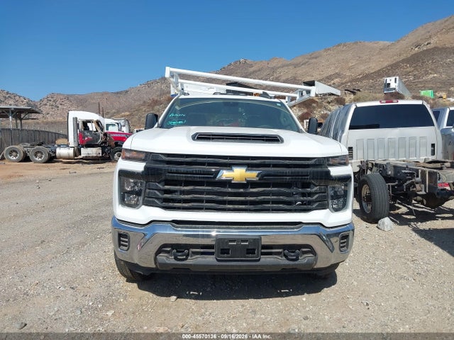 2025 Chevrolet Silverado 3500hd Chassis Work Truck მანქანა იყიდება აუქციონზე, vin: 1GB4AREY7SF136132, აუქციონის ნომერი: 45570136