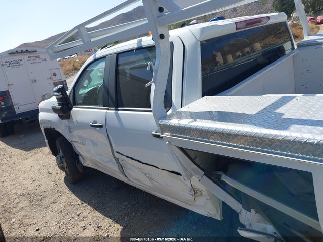 2025 Chevrolet Silverado 3500hd Chassis Work Truck მანქანა იყიდება აუქციონზე, vin: 1GB4AREY7SF136132, აუქციონის ნომერი: 45570136