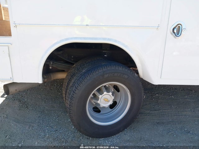 2025 Chevrolet Silverado 3500hd Chassis Work Truck მანქანა იყიდება აუქციონზე, vin: 1GB4AREY7SF136132, აუქციონის ნომერი: 45570136