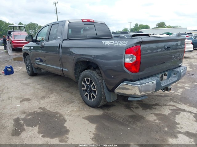 5TFUY5F13EX398987 Toyota Tundra Sr5 5.7l V8