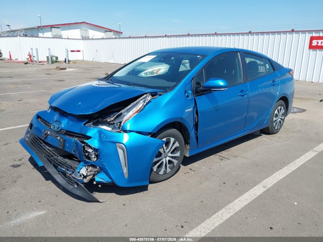 Toyota Prius Le 2019 JTDL9RFU3K3013070 Image 2