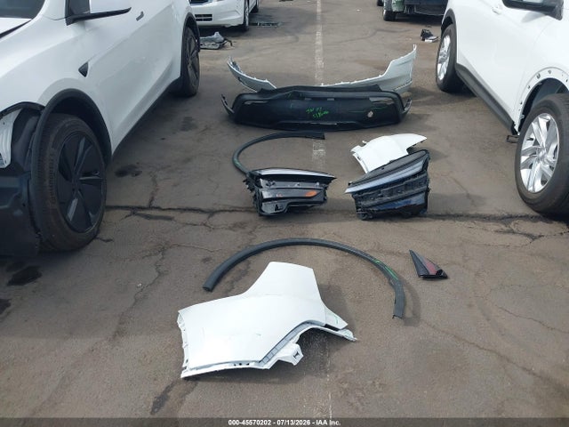 45570202 :رقم المزاد ، 7SAYGDEE2TF538606 vin ، 2026 Tesla Model Y All-wheel Drive/long Range Launch Series/premium All-wheel Drive مزاد بيع