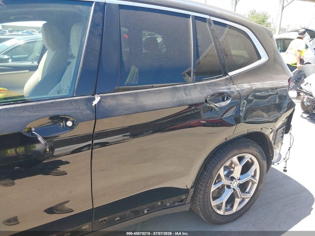 45570218 :رقم المزاد ، 5UXTY3C0XM9G42313 vin ، 2021 Bmw X3 Sdrive30i مزاد بيع